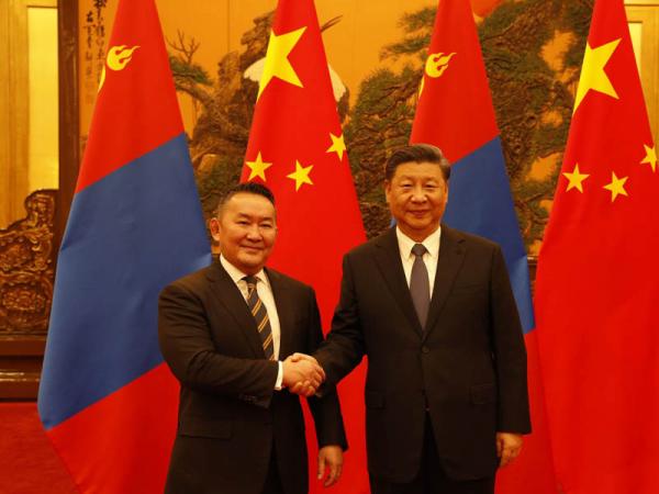 Монгол Улсын Ерөнхийлөгч Х.Баттулга, БНХАУ-ын Дарга Ши Жиньпин нар уулзлаа