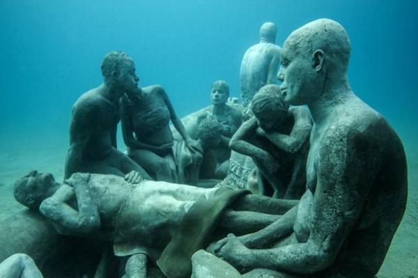 Усан доорх гайхамшигт музей "Ланзаротын Атлантик"
