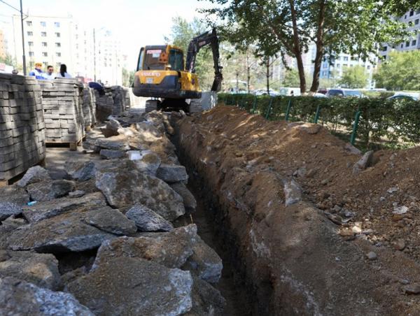 Явган хүний замыг шинэчлэхдээ нийт 22.9 км агаарын шилэн кабелуудыг газар доогуур хонгилын системээр сувагчилна