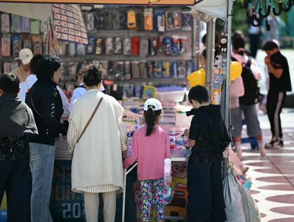 Хичээлийн хэрэгсэл, хувцас, ном болон бусад эд зүйлсийн нэгдсэн худалдааны байршлууд
