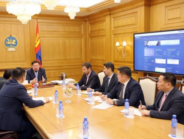 Ерөнхий сайд Г.Занданшатар халдвар, хамгааллын дэглэмийг бүх шатанд сахих үүрэг өглөө