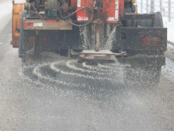 Гудамж, талбайн цас цэвэрлэхээр нийт 280 хүн, 54 техник, 84 бичил төхөөрөмжтэй ажиллаж байна