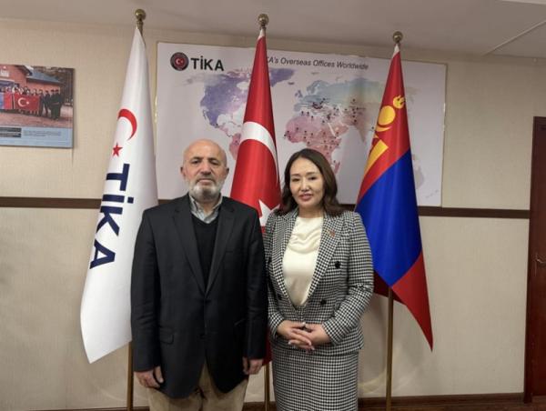 Нийслэлийн архивын сан хөмрөгт хадгалагдаж буй цаасан суурьт баримтыг цахим хэлбэрт шилжүүлэх ажлыг эрчимжүүлнэ