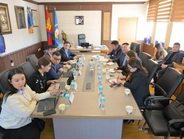 Баянхонгор аймаг томуугийн вакциныг 100, умайн хүзүүний хавдраас сэргийлэх вакциныг 88 хувийн хамралттай хийжээ