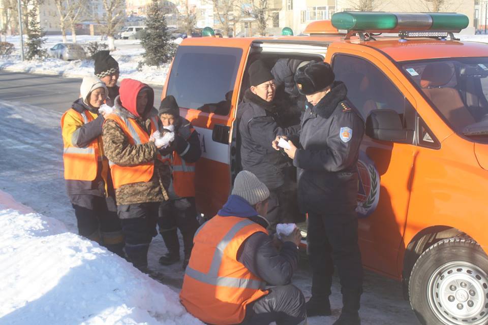 Уурхайд осолдсон хятад иргэний цогцсыг гарган авчээ