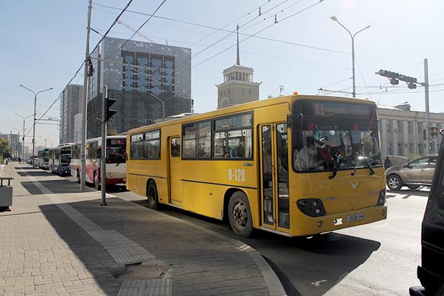 БНСУ-ын зээлээр 43 автобус авчээ