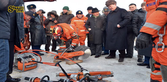 Онцгой байдлын ерөнхий газрыг байнгын бэлэн байдалд ажиллахыг Ерөнхий сайд үүрэг болголоо