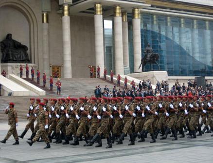  Цэргийн алба хаах хэлбэрийг боловсронгуй болгох тухай Ерөнхийлөгчийн зарлигийн төслийг дэмжлээ   