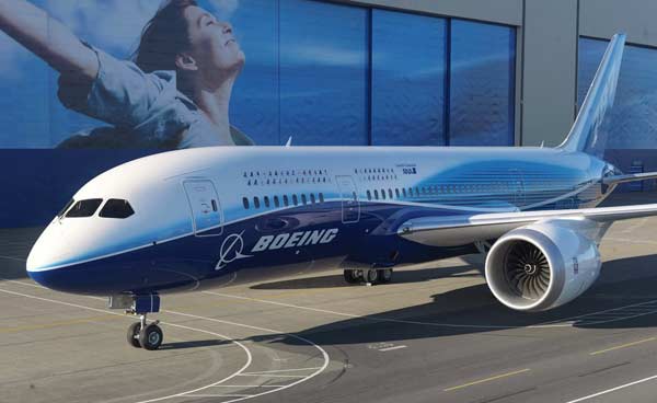 “Boeing 787 Dreamliner” онгоцны их биед үйлдвэрийн гэмтэл гарчээ 