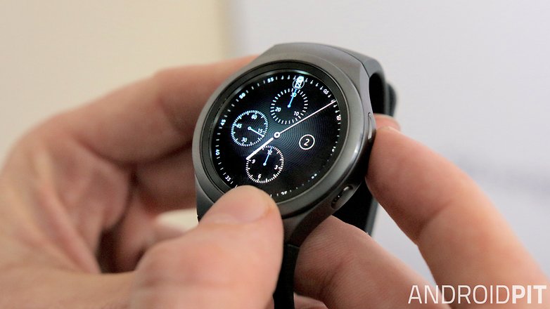 Бугуйн цагны тэсрэлт – Samsung Gear S2 “Инфографик”