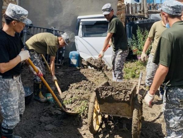 Авто замыг хүчитгэх, эвдэрсэн зам талбайг засварлах, сэргээн босгох ажил үргэлжилж байна