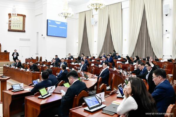 Хот, тосгоны эрх зүйн байдлын тухай хуульд өөрчлөлт оруулах тухай хуулийн төслийг хэлэлцэхийг дэмжлээ