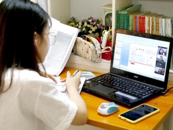 Нийслэлийн ЕБС-ийн 6–9 дүгээр ангийн сурагчид энэ долоон хоног цахимаар хичээллэнэ