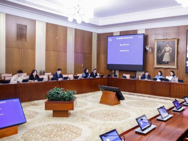 Бэрхийн уурхайн нэр бүхий 112 иргэний өргөдлийг хэлэлцлээ